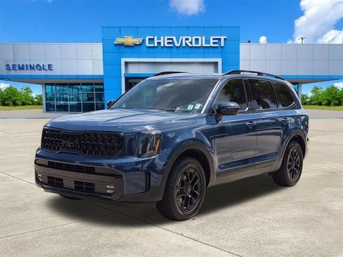 Used 2025 Kia Telluride SX Prestige X-Pro AWD/4WD image 2