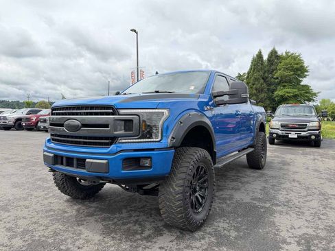 Used 2019 Ford F150 XLT w/ Equipment Group 302A Luxury AWD/4WD image 4