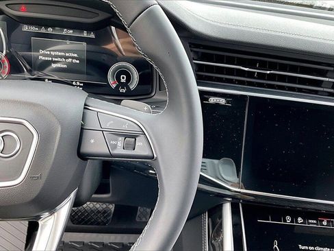 New 2026 Audi Q8 Premium Plus image 25