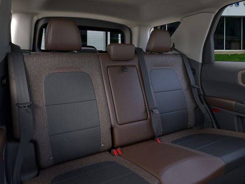 New 2025 Ford Bronco Sport Outer Banks w/ Outer Banks Tech Package+ image 11