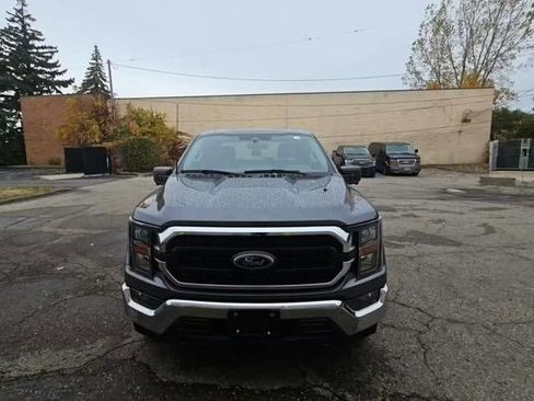 Used 2023 Ford F150 XLT w/ Trailer Tow Package image 9