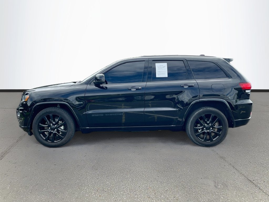 Certified 2021 Jeep Grand Cherokee Laredo X RWD image 4