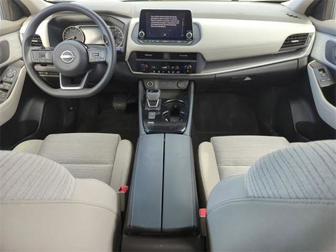 Certified 2023 Nissan Rogue SV image 18