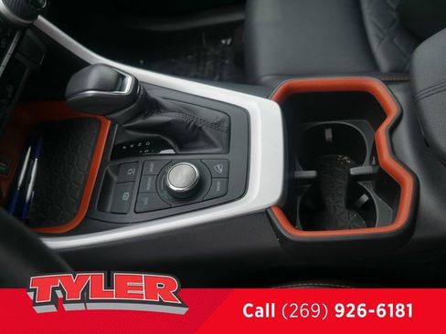 Used 2024 Toyota RAV4 Adventure image 37