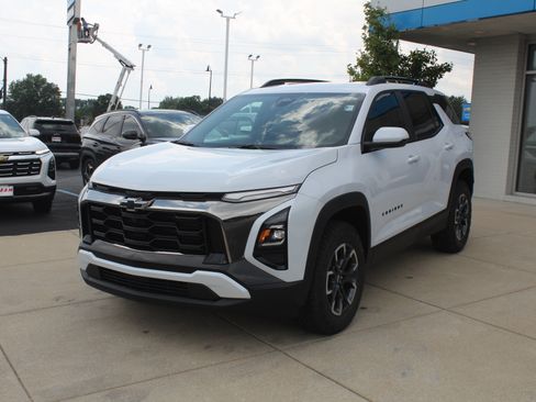 New 2027 Chevrolet Equinox ACTIV AWD/4WD image 7