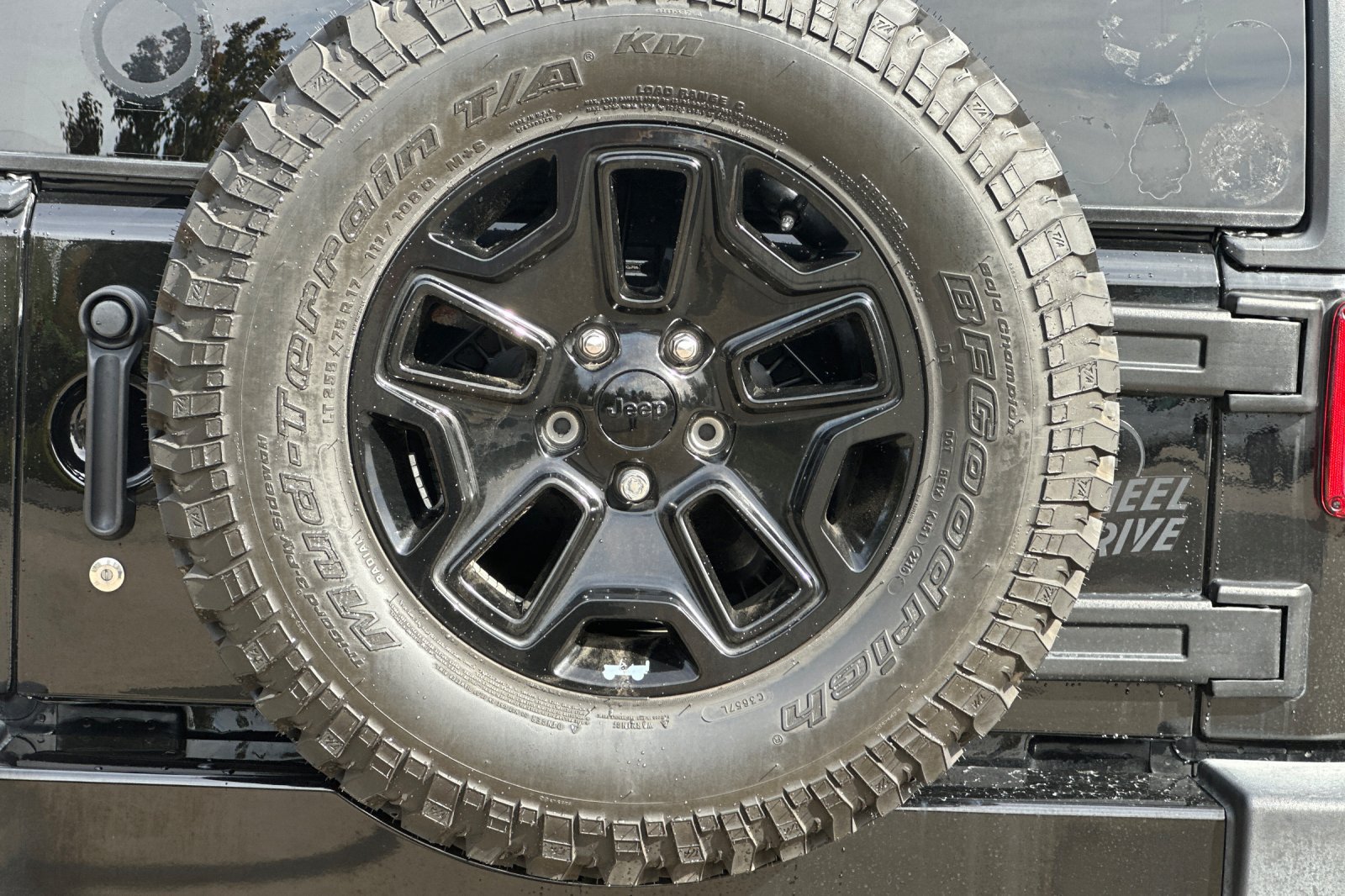 Used 2016 Jeep Wrangler Sport AWD/4WD image 46