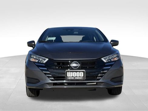 Used 2025 Nissan Versa SV w/ Trunk Package image 8