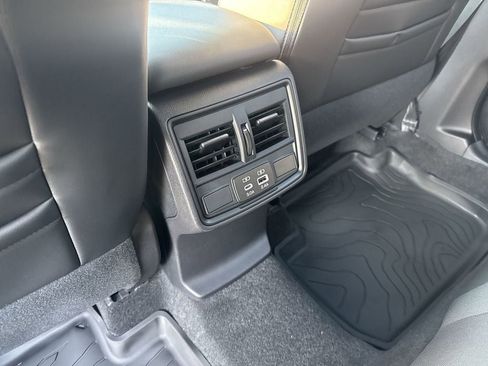 New 2026 Subaru Forester Premium image 29