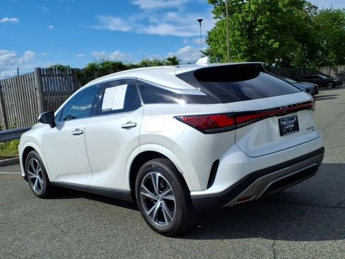 Used 2023 Lexus RX 350 Premium w/ Cold Area Package AWD/4WD image 4