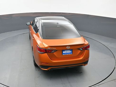 Used 2024 Nissan Sentra SR w/ SR Premium Package image 39