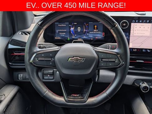 Used 2025 Chevrolet Silverado EV RST AWD/4WD image 29