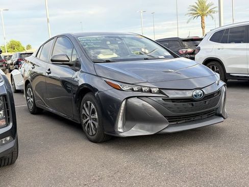 Used 2021 Toyota Prius Prime XLE w/ Carpet Mat Package (TMS) image 3
