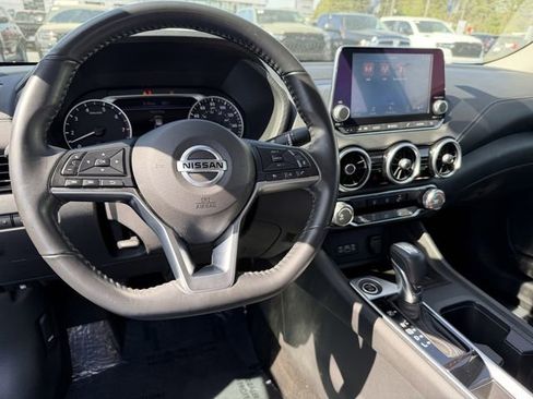 Used 2023 Nissan Sentra SV FWD image 13