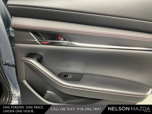 New 2026 MAZDA MAZDA3 Carbon image 43