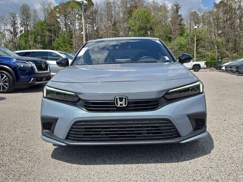 Used 2023 Honda Civic Sport image 3