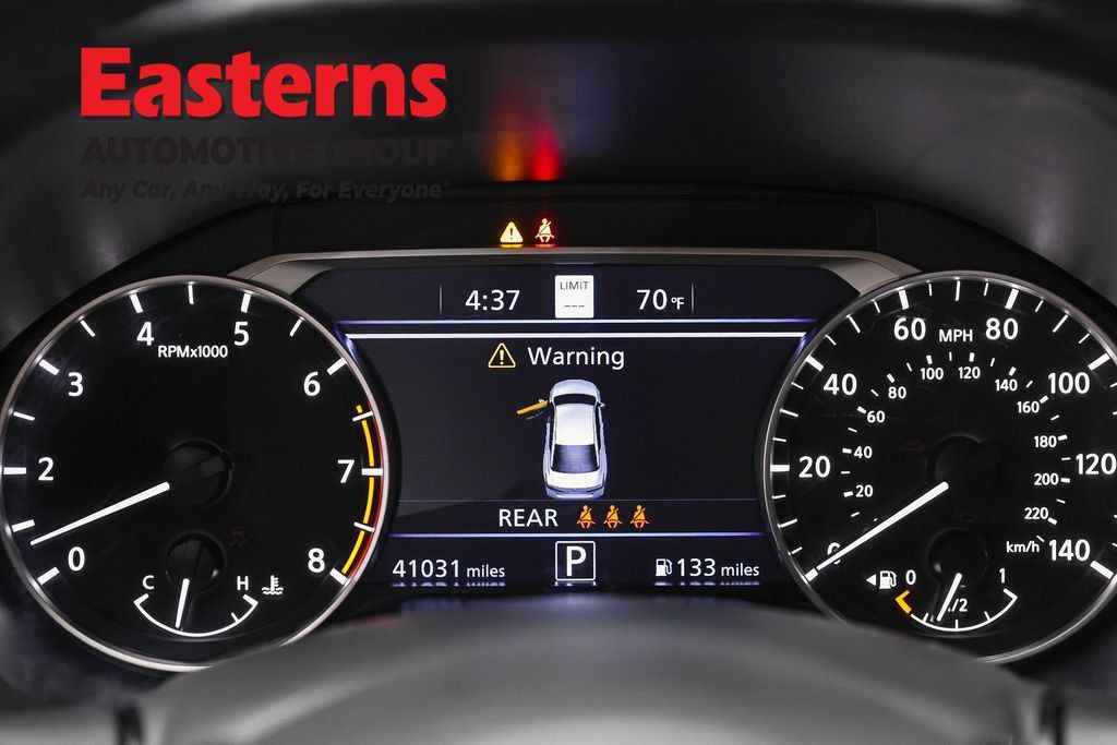Used 2024 Nissan Altima 2.5 SV w/ SV Premium Package FWD image 18