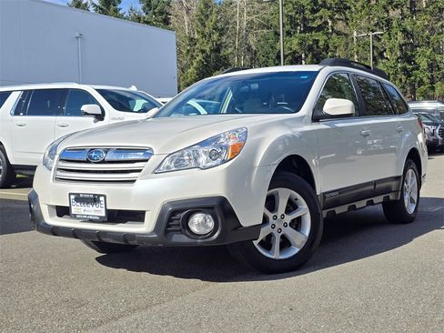 Used 2013 Subaru Outback 2.5i Premium w/ All-Weather Pkg image 34