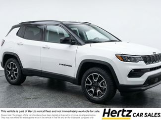 Used 2025 Jeep Compass Trailhawk video 1