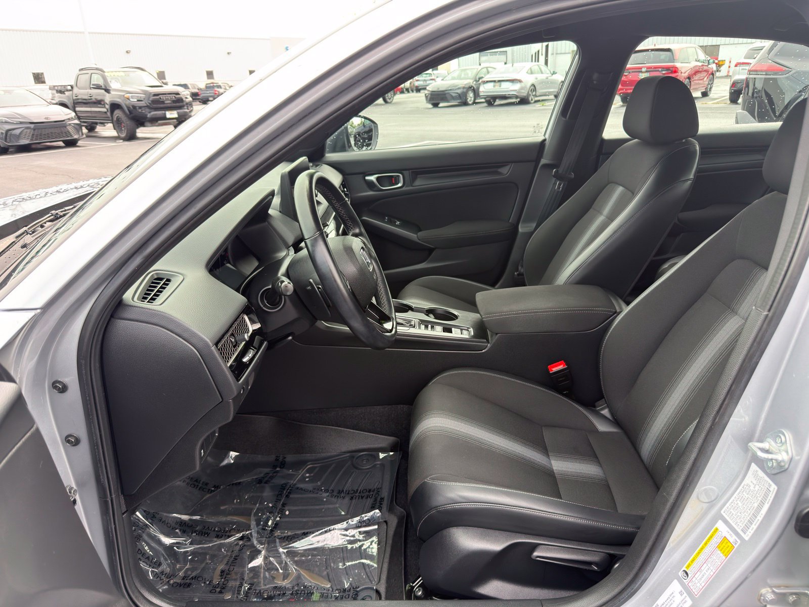 Used 2022 Honda Civic Sport image 11