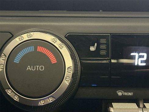 Certified 2025 Toyota Tacoma TRD Sport image 8