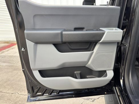 Used 2024 Ford F350 XL w/ Snow Plow Prep Package image 42