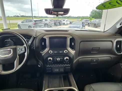 Used 2023 GMC Sierra 3500 Denali w/ Denali Ultimate Package AWD/4WD image 20