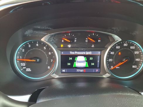 Used 2020 Chevrolet Traverse RS image 16