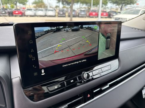 New 2025 Mitsubishi Outlander SEL image 17