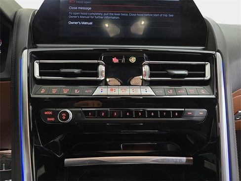 Used 2022 BMW M850i xDrive M850i xDrive image 20