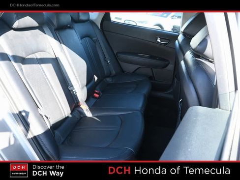 Used 2016 Kia Optima EX w/ Premium Package image 20