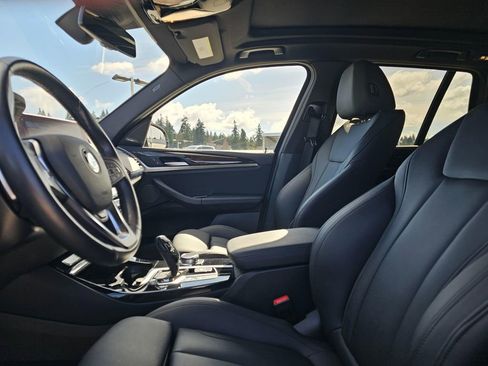 Used 2021 BMW X3 xDrive30i w/ Premium Package image 22