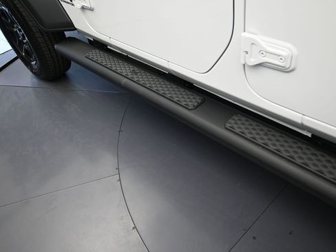 New 2026 Jeep Gladiator Sport image 26