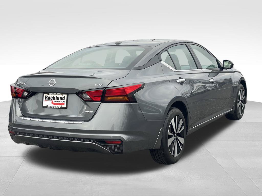 Used 2021 Nissan Altima 2.5 SV w/ SV Premium Package AWD/4WD image 3