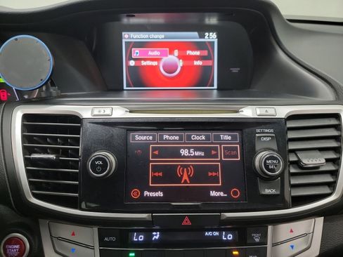 Used 2015 Honda Accord EX image 22