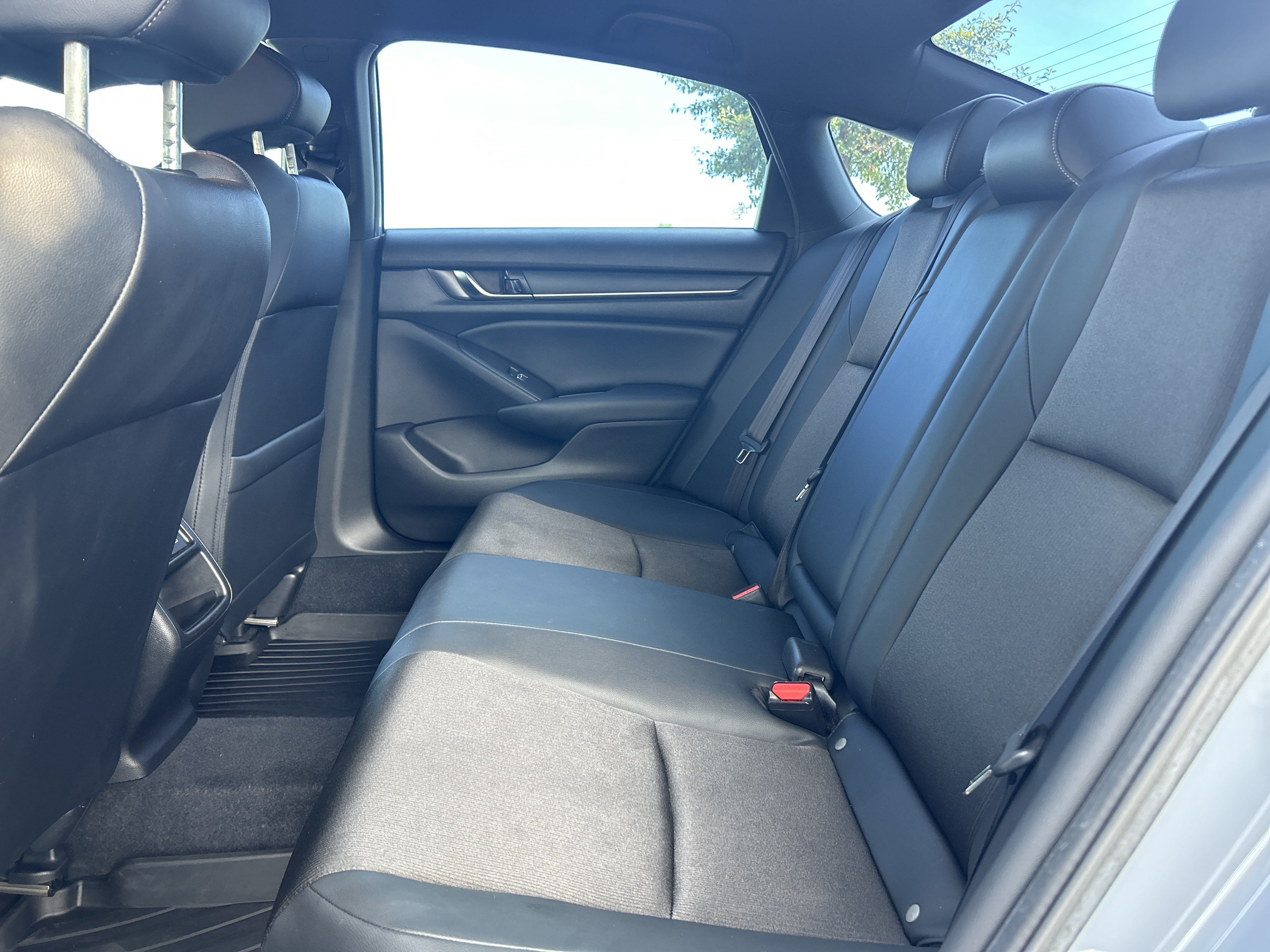 Certified 2022 Honda Accord Sport image 27