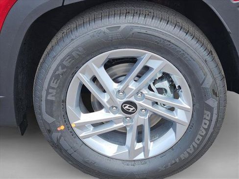 New 2026 Hyundai Tucson SE FWD image 17
