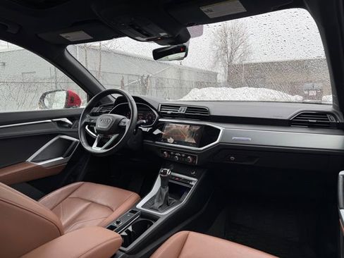 Used 2023 Audi Q3 2.0T Premium Plus w/ Premium Plus Package image 23