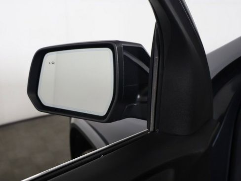 Used 2021 GMC Acadia Denali w/ Denali Technology Package FWD image 41