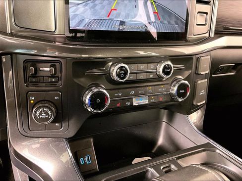 Used 2022 Ford F150 XLT w/ Equipment Group 302A High AWD/4WD image 15
