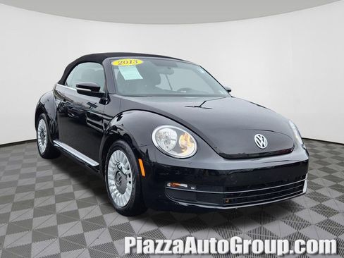 Used 2013 Volkswagen Beetle 2.5 image 1