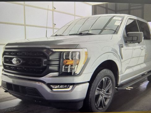 Certified 2023 Ford F150 XLT w/ Equipment Group 302A High image 16