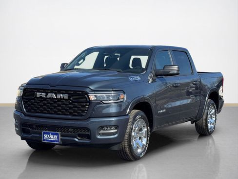 Used 2025 RAM 1500 Lone Star image 3