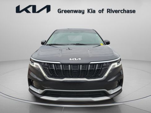 Certified 2024 Kia Carnival LX image 2