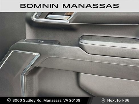 Used 2023 Chevrolet Silverado 1500 LT image 8