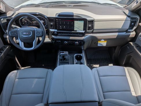 New 2026 GMC Sierra 1500 SLT AWD/4WD image 14