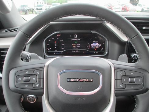 New 2025 GMC Sierra 1500 Denali w/ Denali Reserve Package image 19