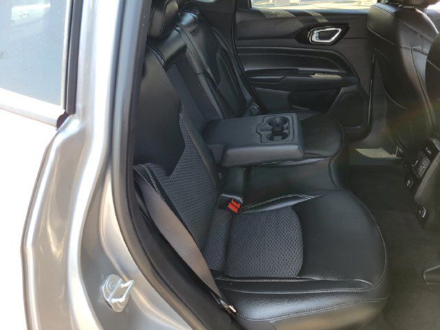 Used 2023 Jeep Compass Latitude AWD/4WD image 22