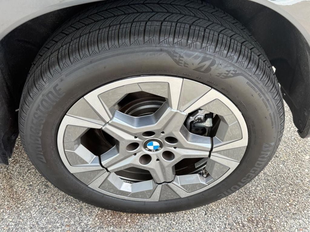 Used 2025 BMW X1 xDrive28i w/ Convenience Package AWD/4WD image 7