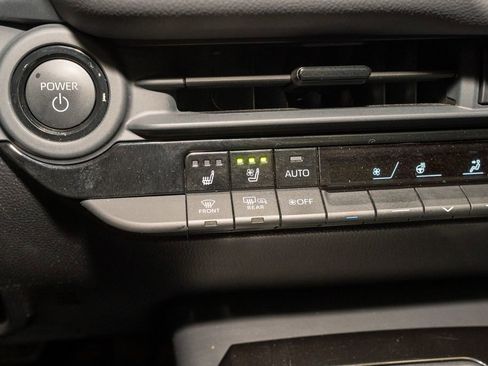 Used 2024 Toyota Crown Limited image 16