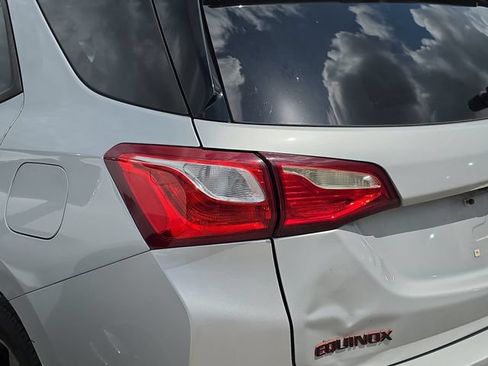 Used 2019 Chevrolet Equinox LT FWD image 10